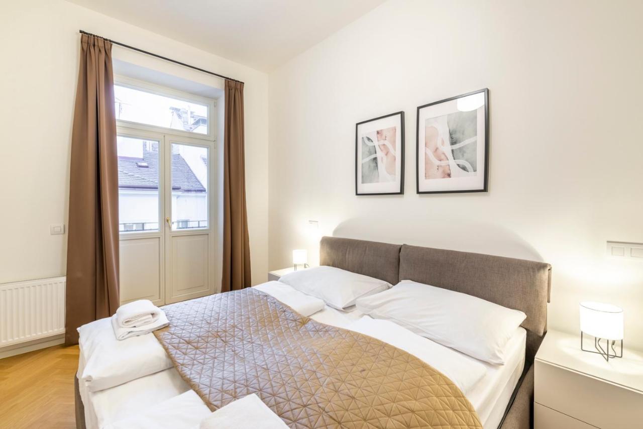 פראג Petrin Tower Residence מראה חיצוני תמונה