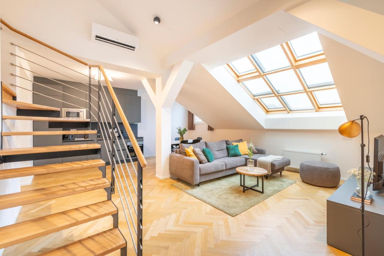 פראג Petrin Tower Residence מראה חיצוני תמונה