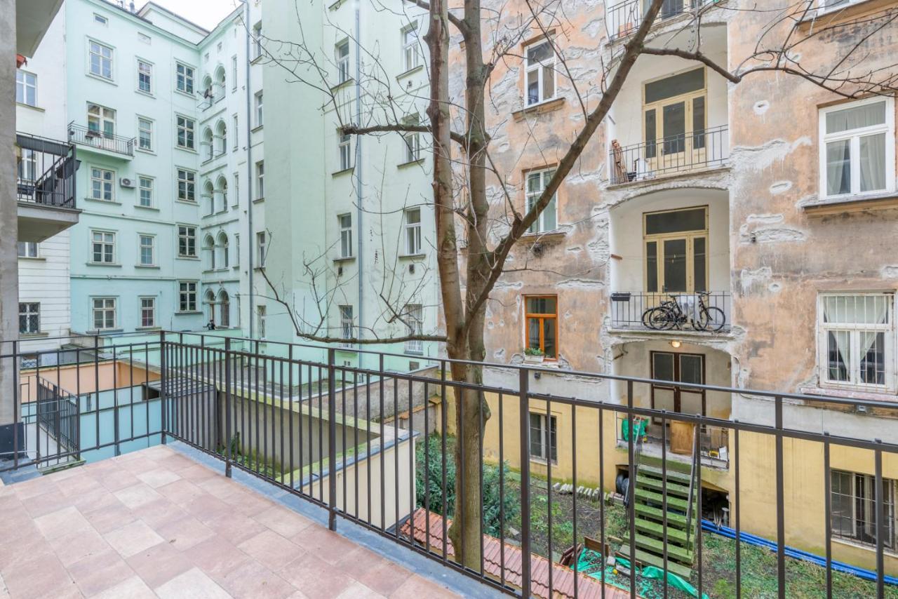 פראג Petrin Tower Residence מראה חיצוני תמונה