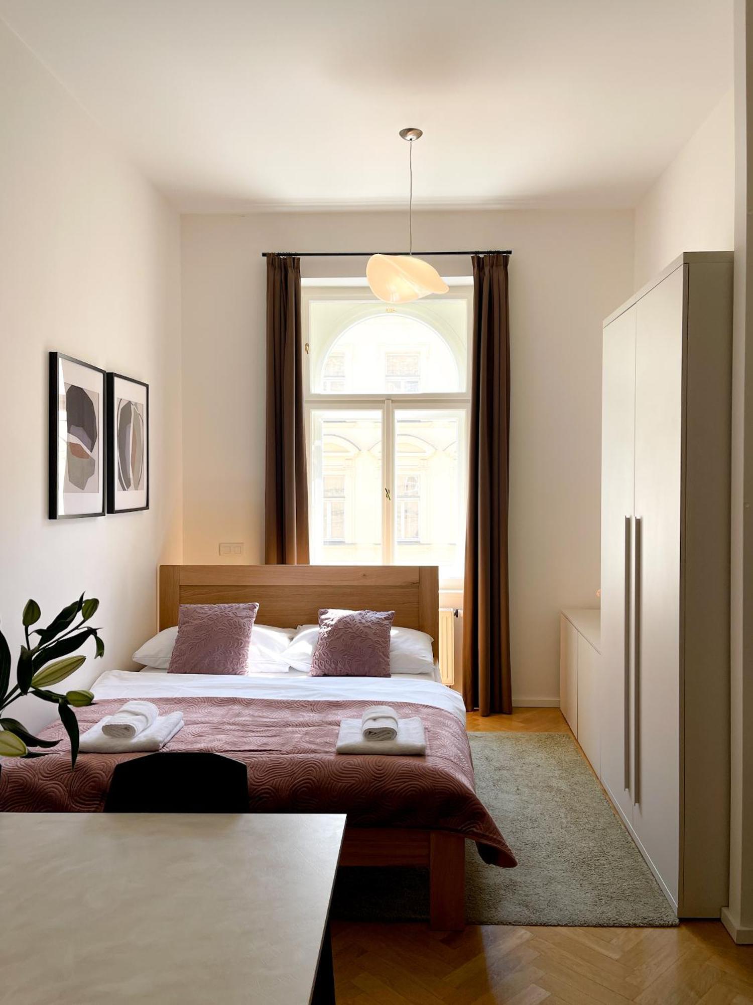 פראג Petrin Tower Residence מראה חיצוני תמונה